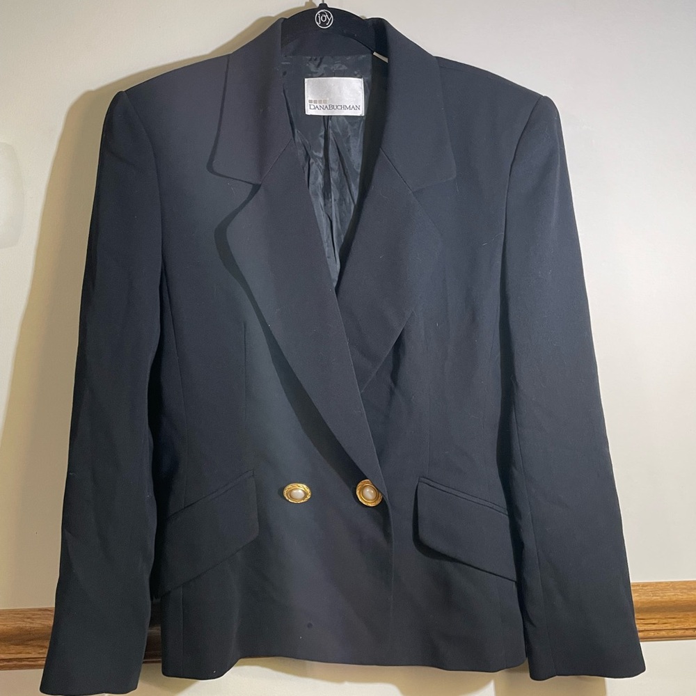Dana Buchman Blazer Size 8 Black Wool gold pearl‎ buttons front pocket dressy